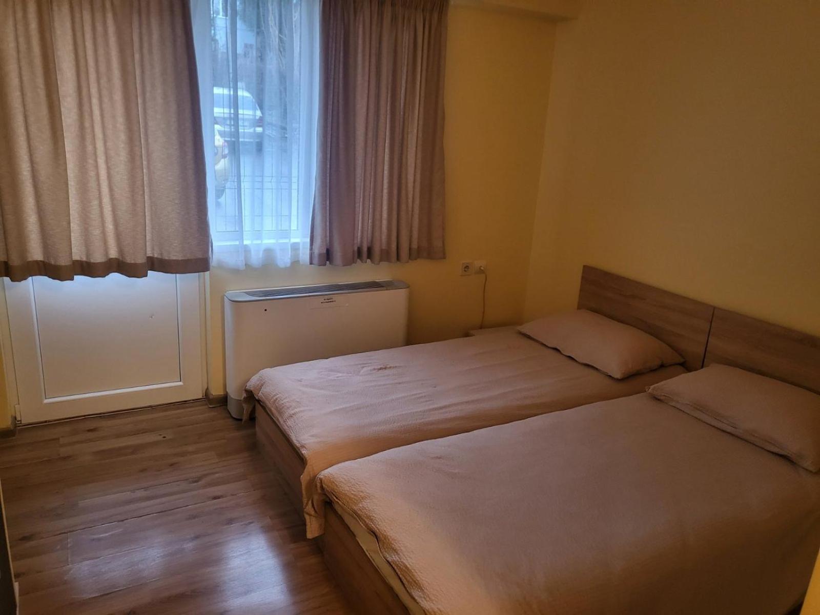 Хотел Хисаря Haskovo Exterior photo